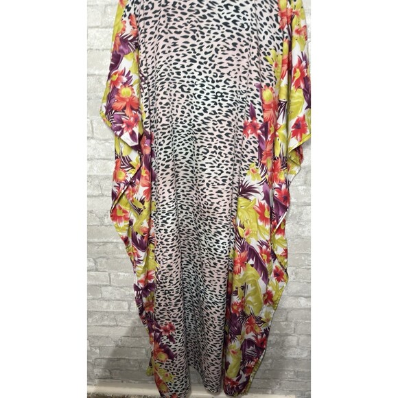 Gypsie Bly  one size kaftan dress with a leopard and floral print. - Picture 5 of 7